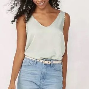 LC Lauren Conrad scallop trimmed sleeveless blouse